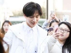 李宏毅最新爆料新闻事件,揭秘娱乐圈惊人内幕！  第2张